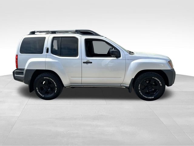 Used 2010 Nissan Xterra S image 2