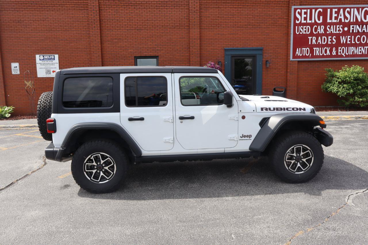 Used 2026 Jeep Wrangler Unlimited Rubicon AWD/4WD image 9