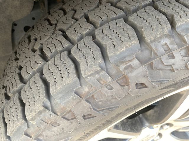 Used 2023 Ford Expedition Limited AWD/4WD image 25