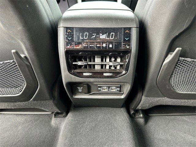 Used 2024 Jeep Grand Cherokee Summit w/ Adv Protech Group IV image 13