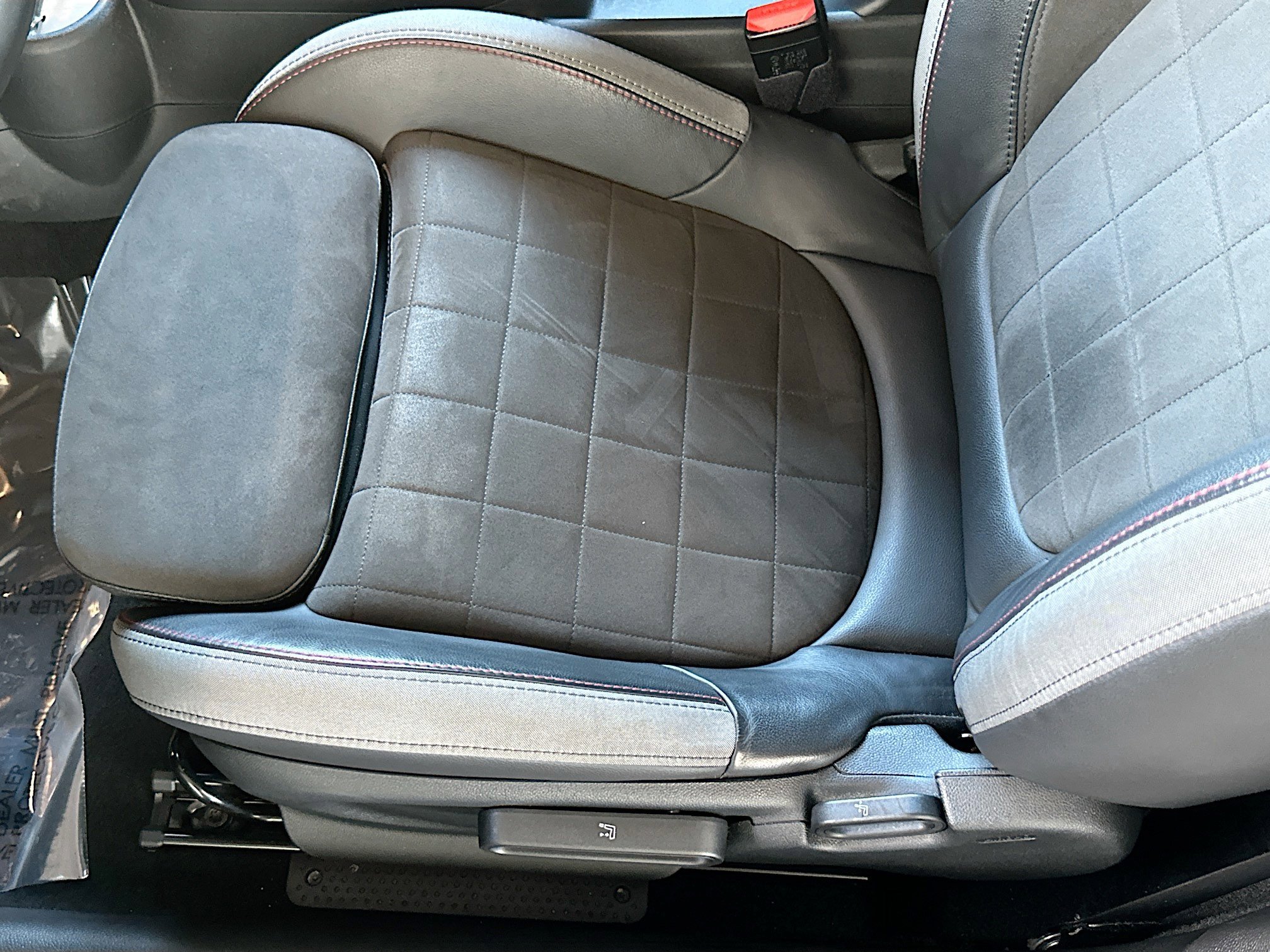 Certified 2023 MINI Cooper John Cooper Works w/ Driver Assistance Package image 20