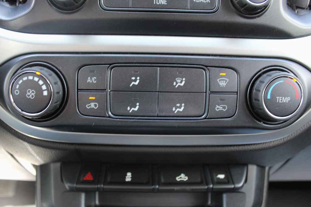 Used 2018 Chevrolet Colorado LT RWD image 22
