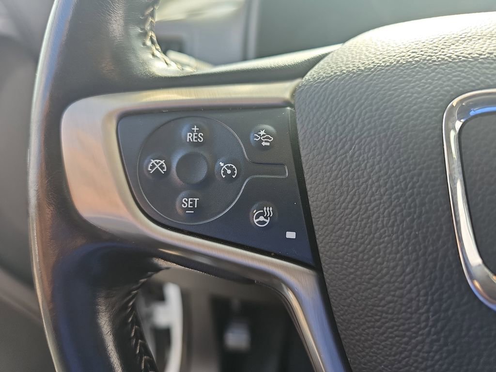 Certified 2022 GMC Canyon Denali image 21