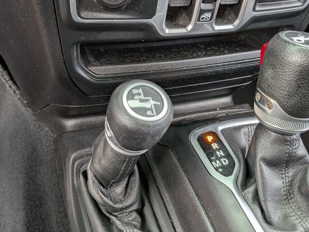 Certified 2018 Jeep Wrangler Unlimited Sport S image 23