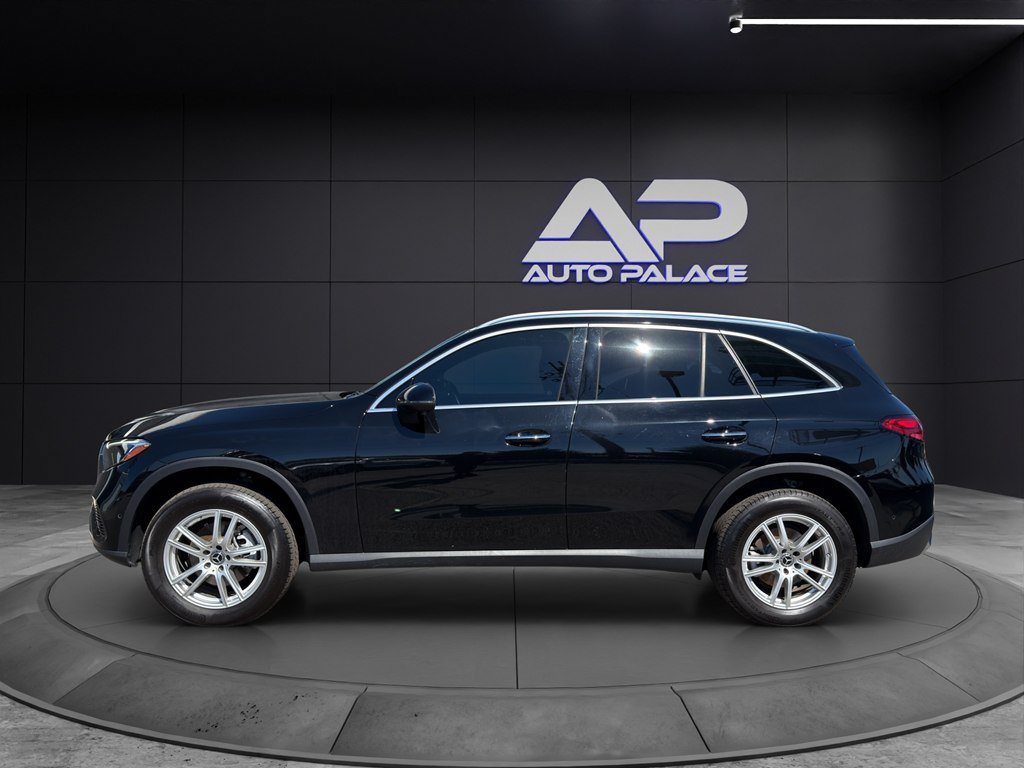Used 2023 Mercedes-Benz GLC 300 4MATIC image 7