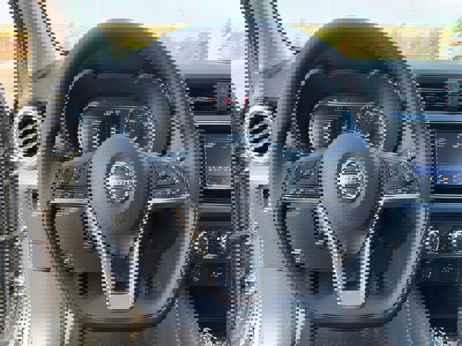 New 2025 Nissan Versa SV w/ Trunk Package image 20