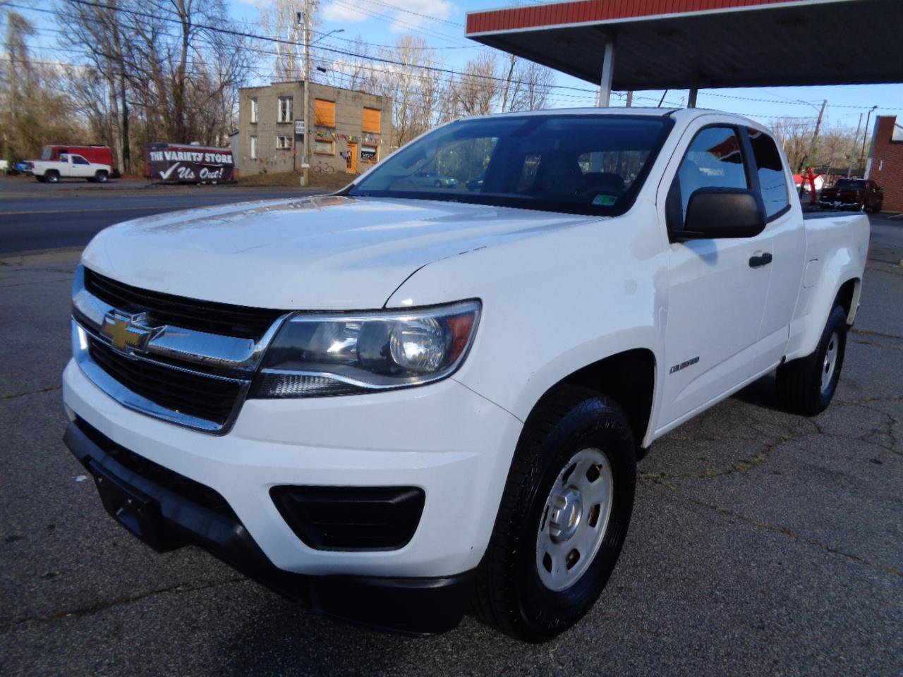 Used 2015 Chevrolet Colorado W/T RWD image 1