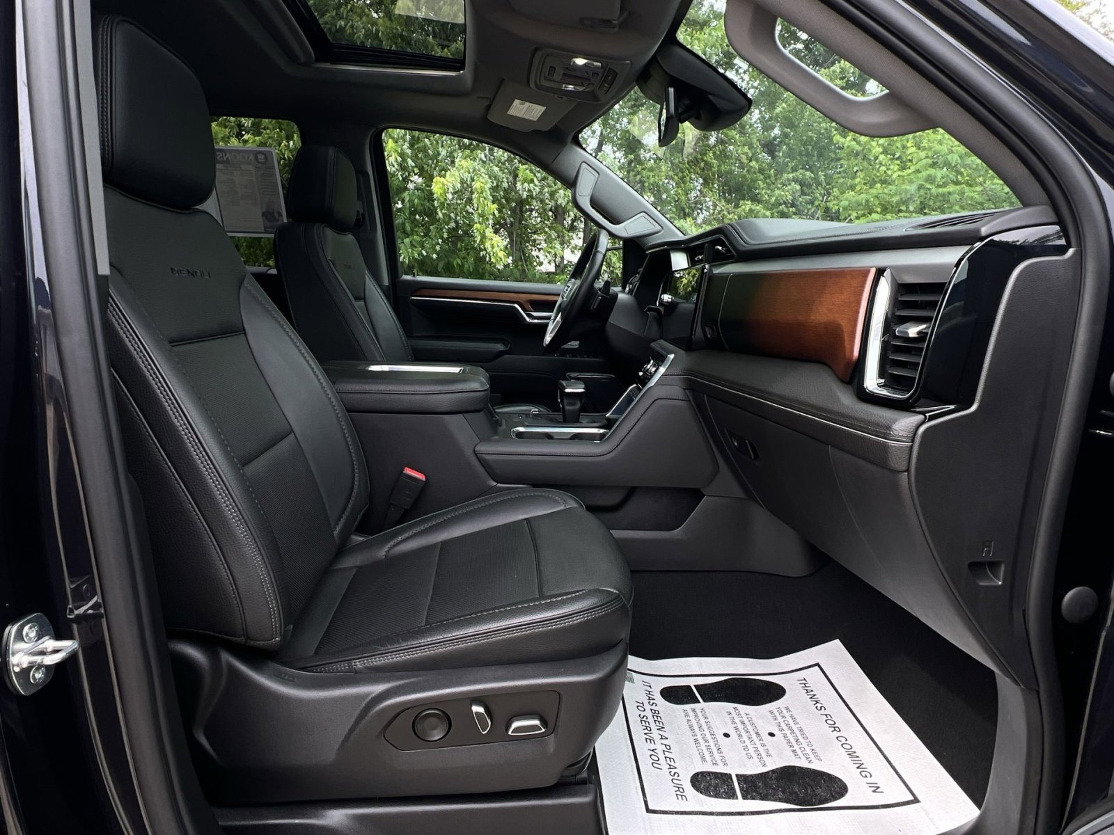 Used 2022 GMC Sierra 1500 Denali AWD/4WD image 41