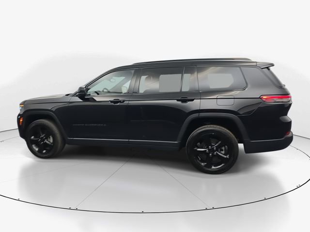 Used 2023 Jeep Grand Cherokee L Laredo image 6