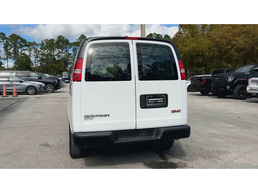 Used 2022 GMC Savana 3500 Work Van w/ Driver Convenience Package image 7