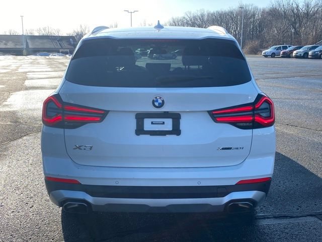 Used 2022 BMW X3 xDrive30i AWD/4WD image 3