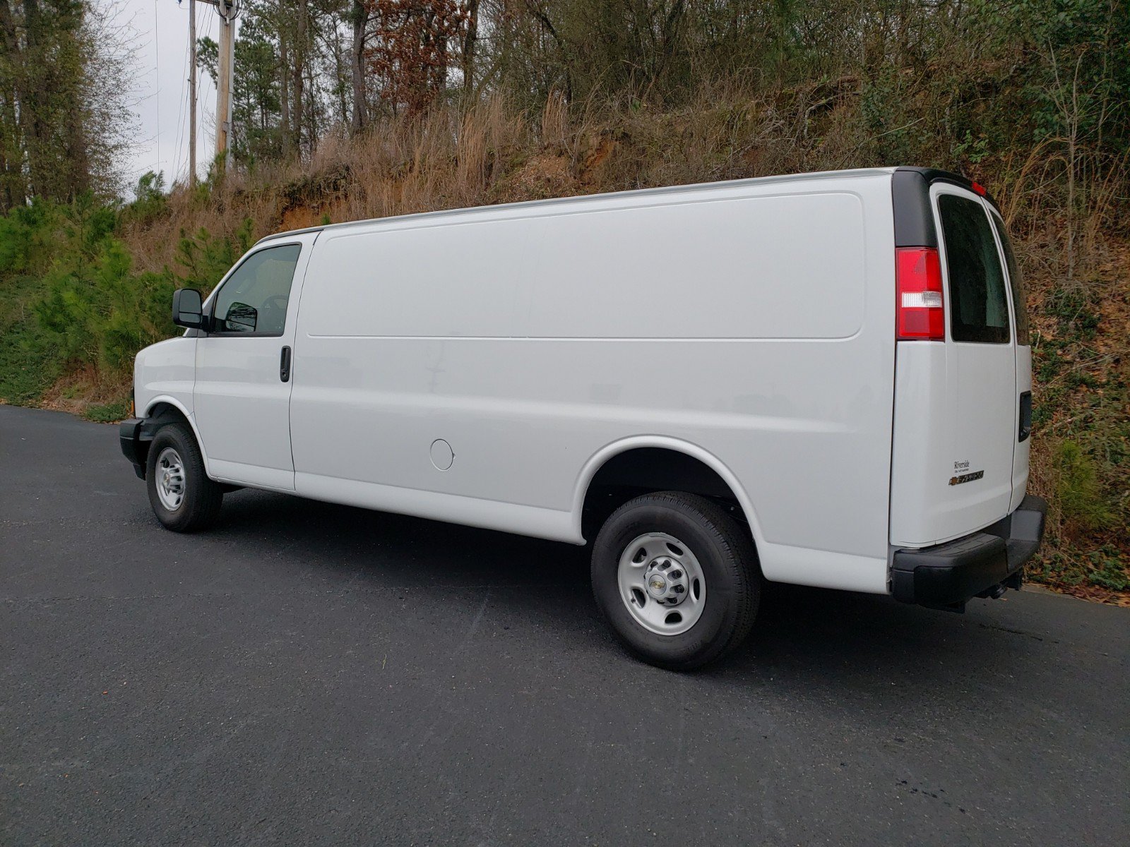 New 2023 Chevrolet Express 2500 Extended w/ Driver Convenience Package RWD image 5