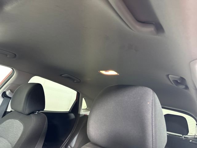 Used 2023 Hyundai Kona SE w/ Cargo Package FWD image 12