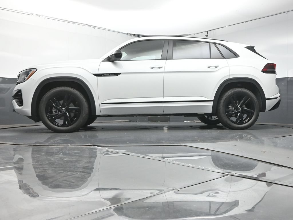 New 2026 Volkswagen Atlas Cross Sport SEL R-Line AWD/4WD image 42
