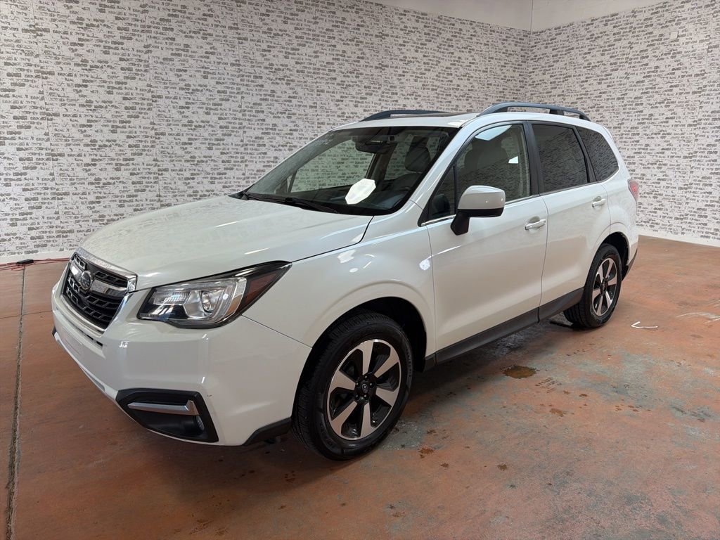 Used 2018 Subaru Forester 2.5i Limited image 3