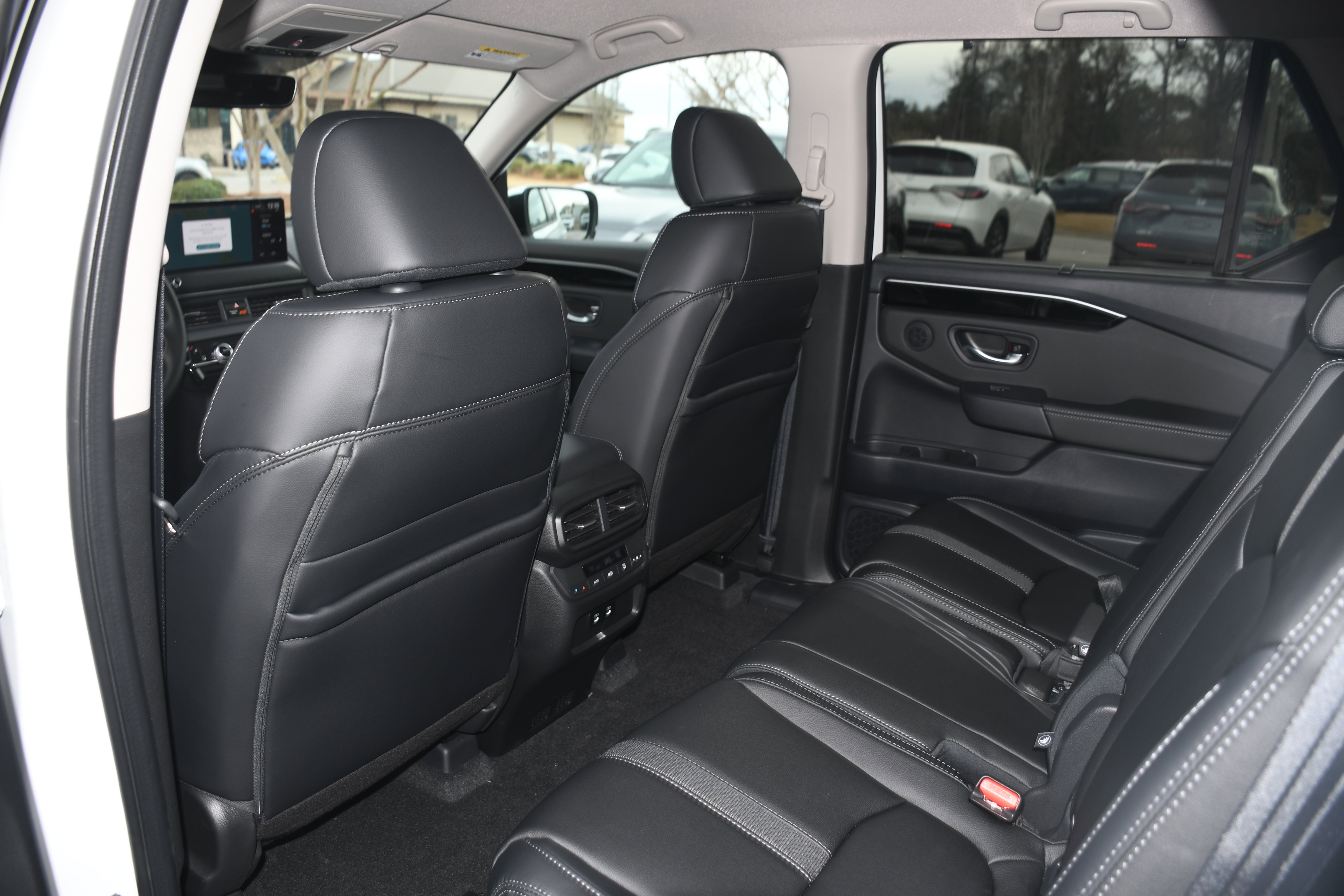 New 2026 Honda Pilot EX-L image 8