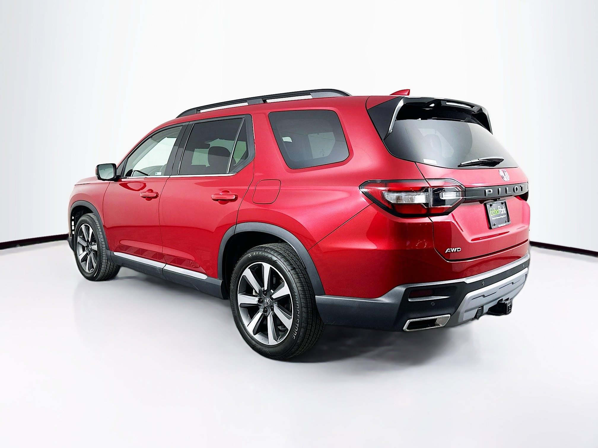 Used 2023 Honda Pilot Elite image 5