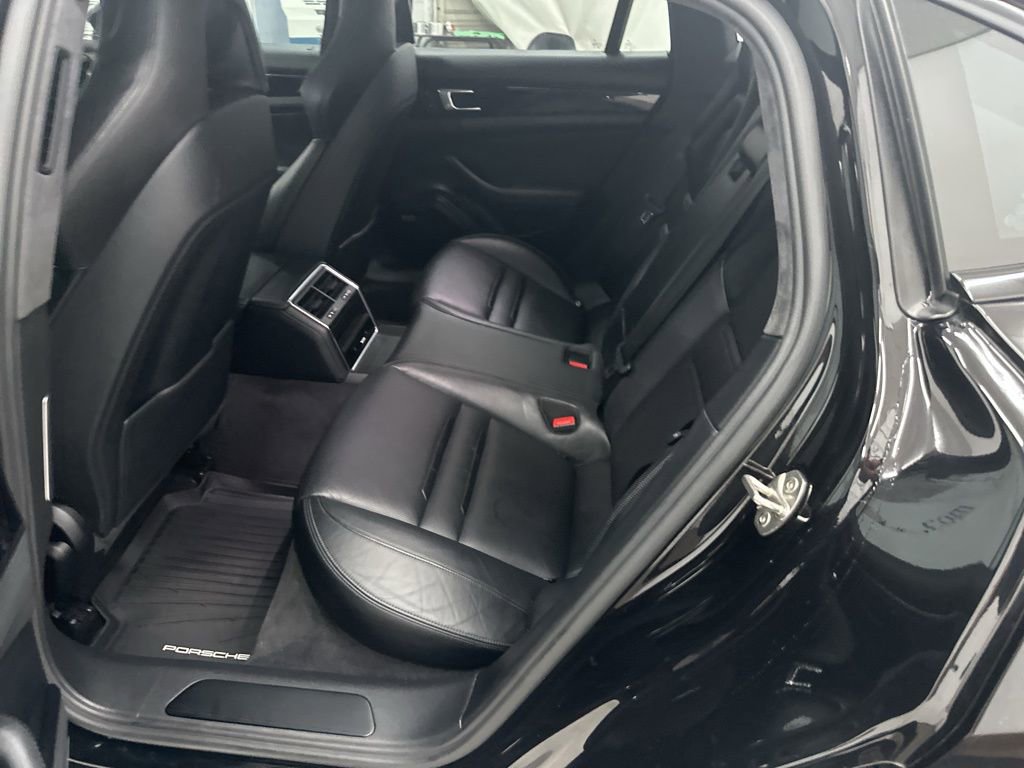 Used 2020 Porsche Panamera GTS w/ Premium Package Plus image 23