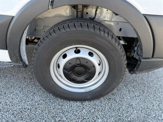 New 2026 Ford Transit 250 148 Medium Roof image 34