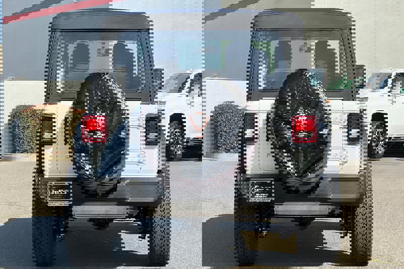 Used 2019 Jeep Wrangler Sport image 8