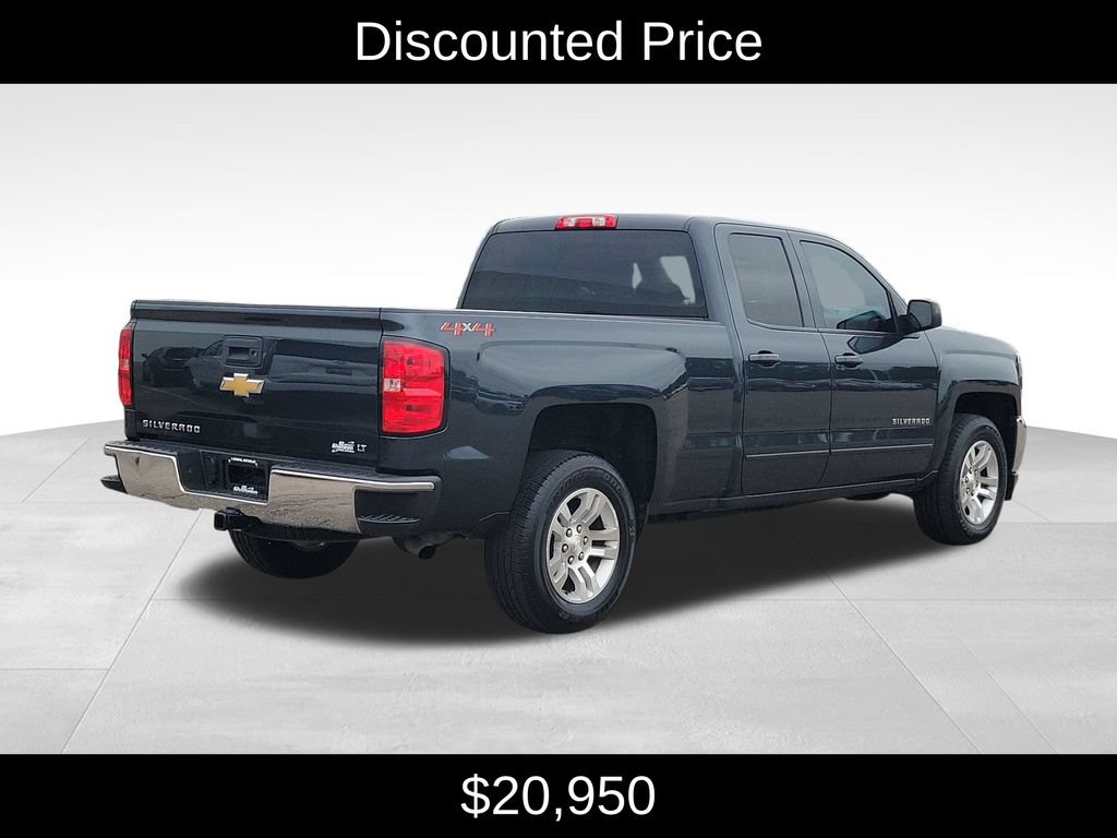 Used 2018 Chevrolet Silverado 1500 LT w/ All Star Edition AWD/4WD image 3
