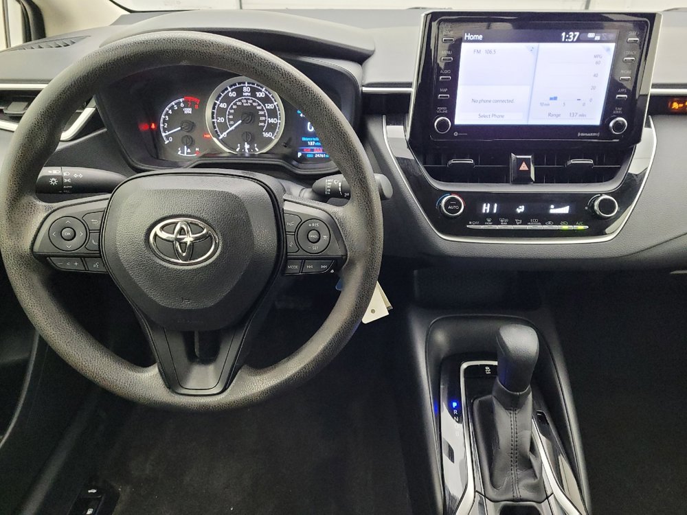 Used 2021 Toyota Corolla LE image 22