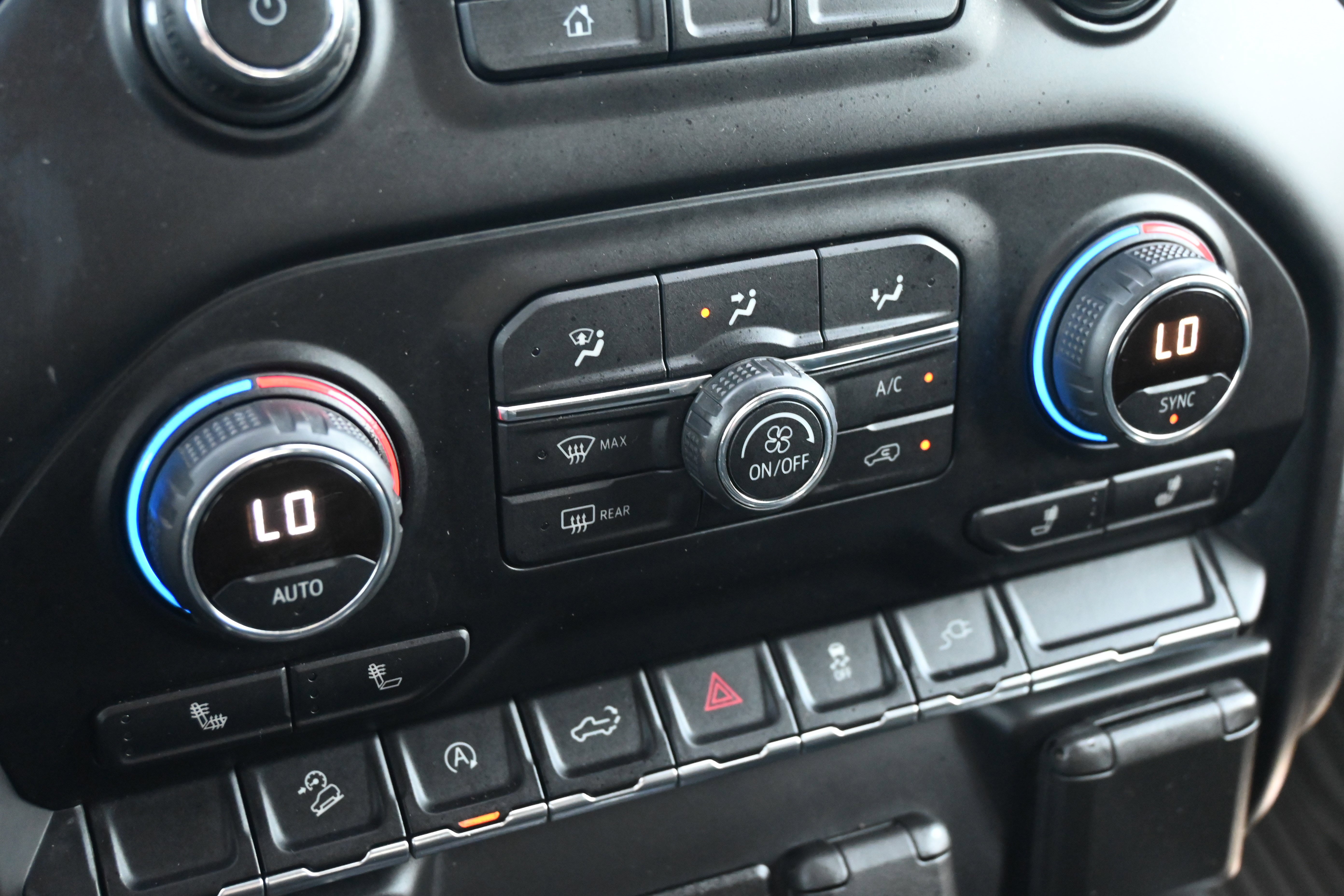 Used 2020 Chevrolet Silverado 1500 RST w/ All-Star Edition image 22