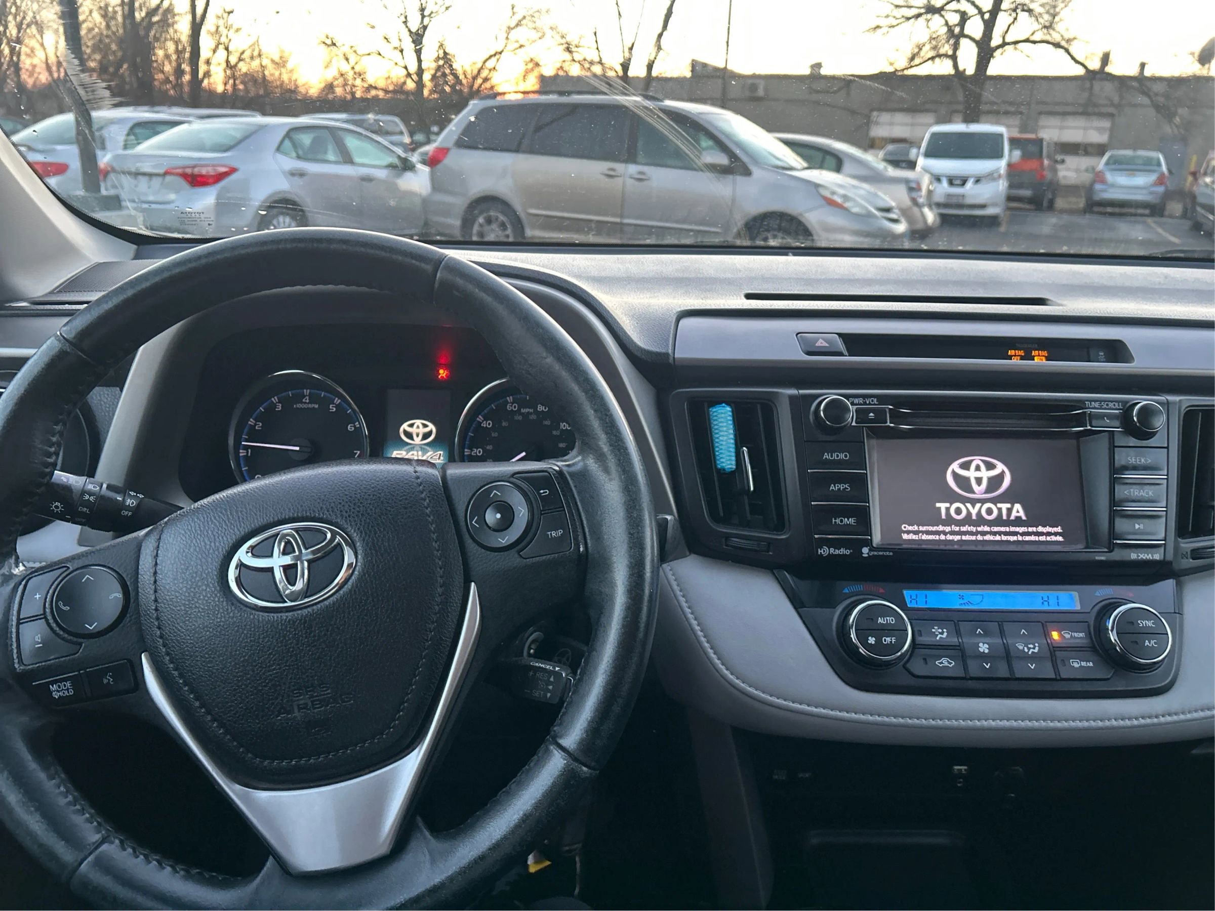 Used 2016 Toyota RAV4 XLE image 16