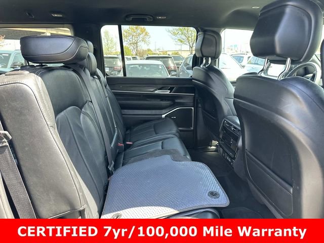 Certified 2024 Jeep Wagoneer Series II w/ Flexible Seating Group AWD/4WD image 14