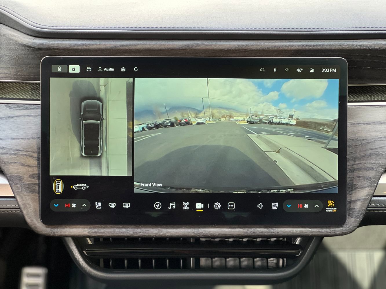 Used 2022 Rivian R1S Launch Edition image 18