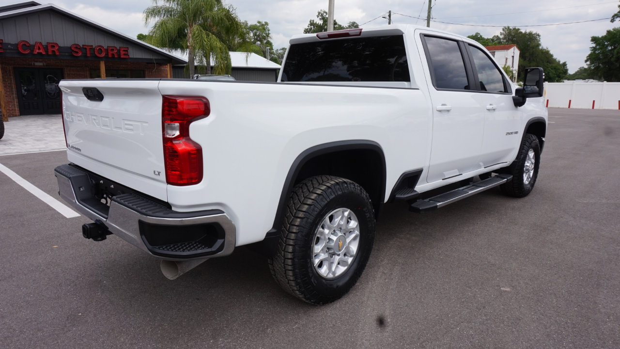 Used 2022 Chevrolet Silverado 2500 LT w/ Convenience Package image 9