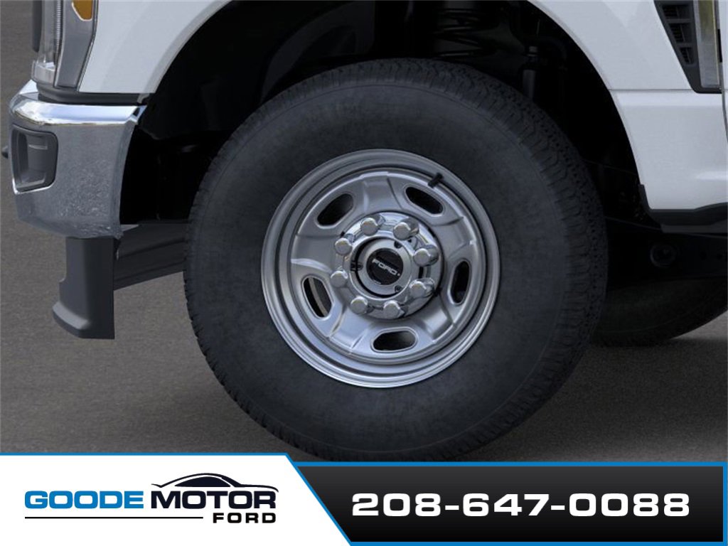 New 2026 Ford F250 XL image 19