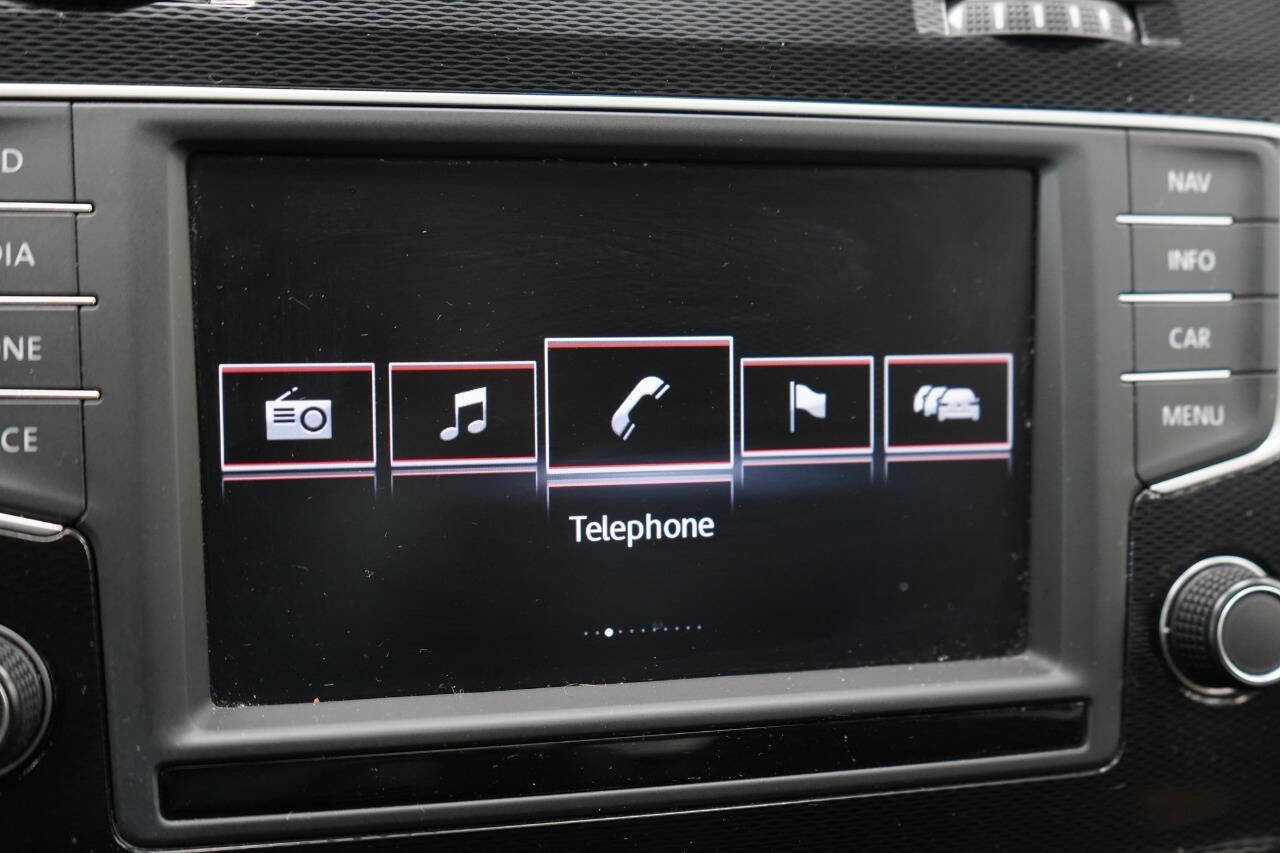 Used 2017 Volkswagen GTI Autobahn FWD image 69