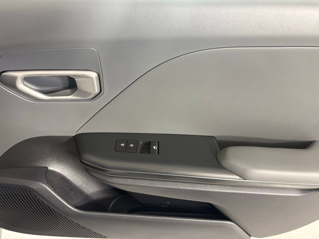 New 2026 Kia K4 LXS image 12