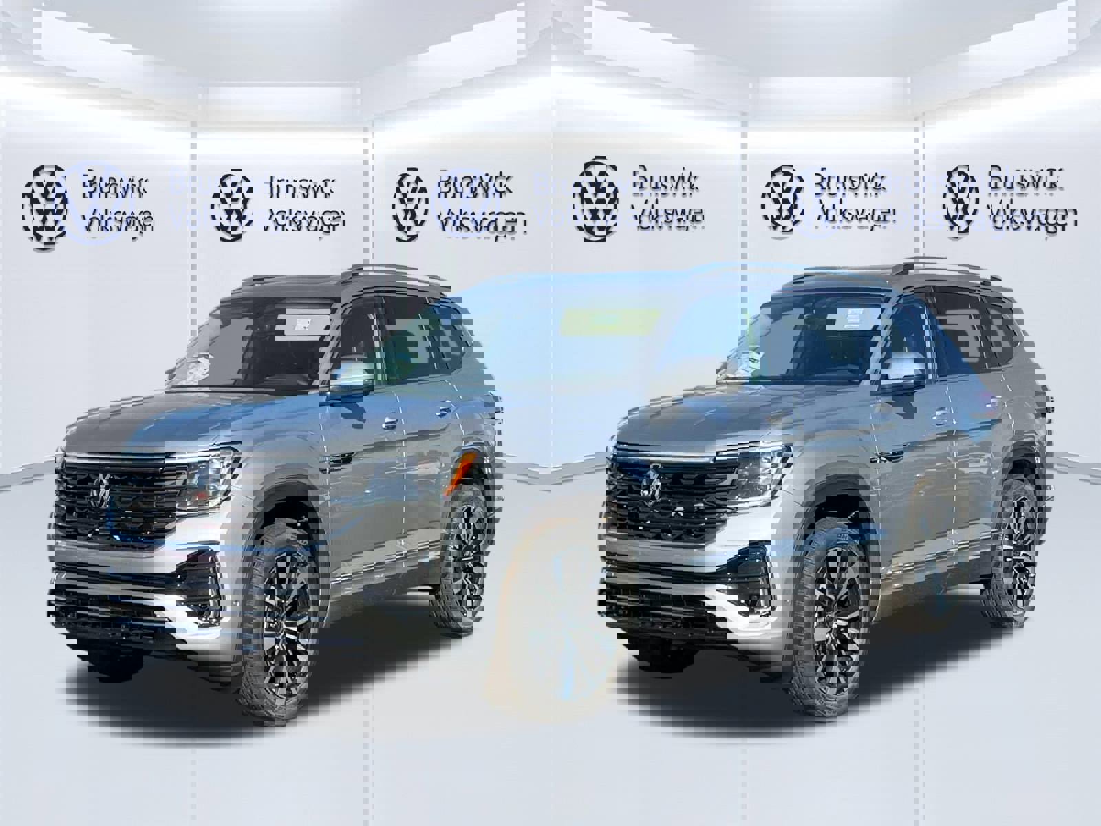 New 2026 Volkswagen Atlas SEL Premium R-Line image 1