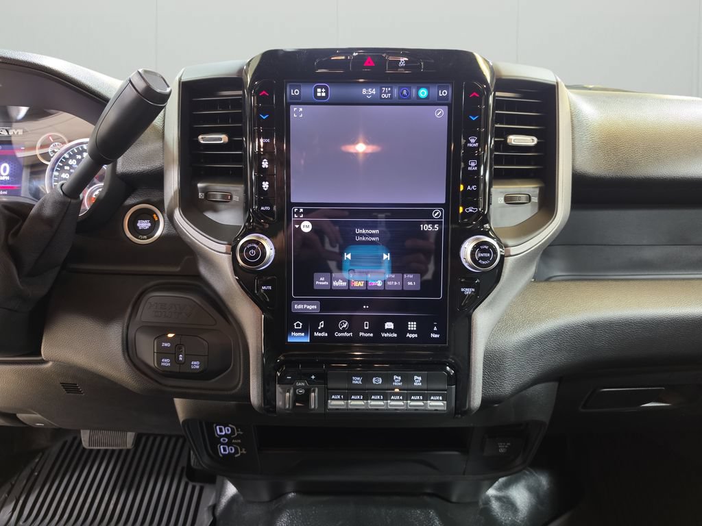 New 2026 RAM 3500 Tradesman AWD/4WD image 17
