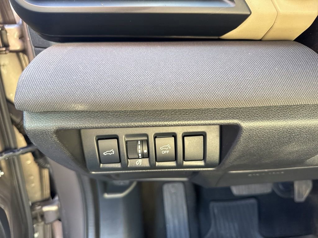 Used 2021 Subaru Outback Premium image 22