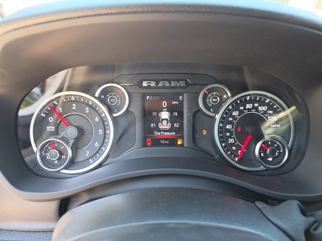 New 2026 RAM 2500 Tradesman AWD/4WD image 30
