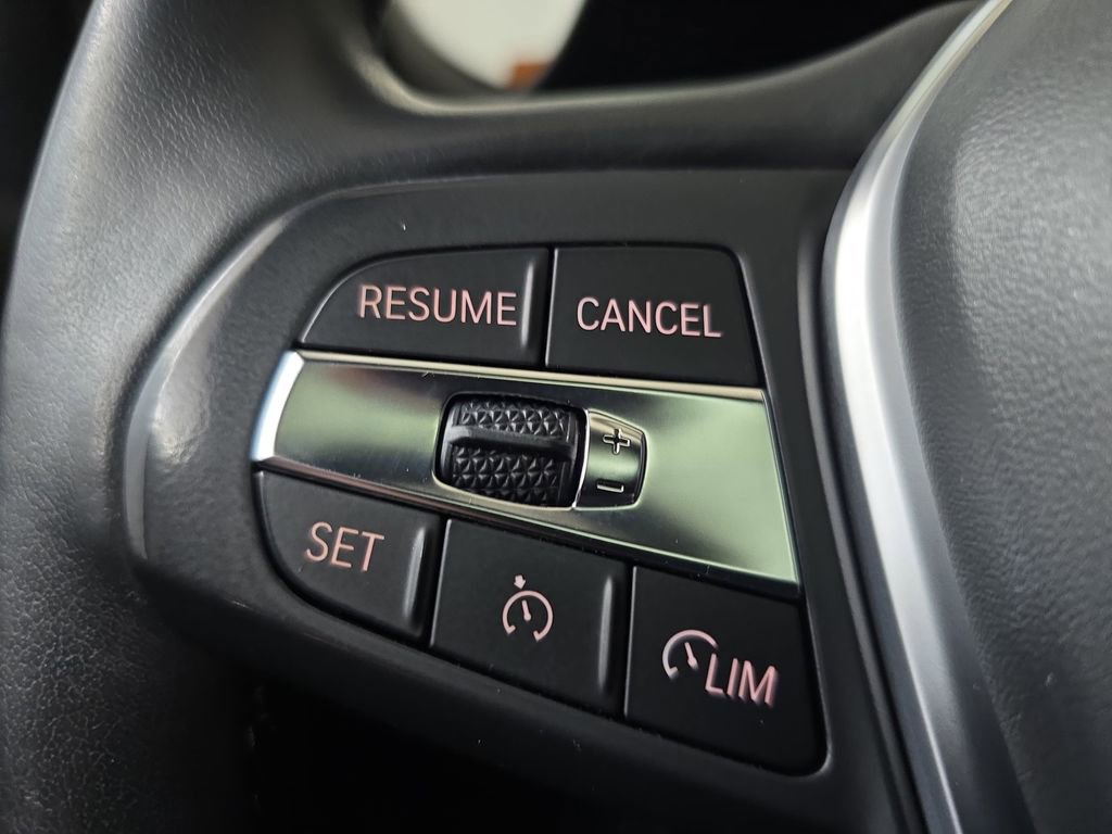 Used 2019 BMW 330i xDrive Sedan w/ Convenience Package image 19