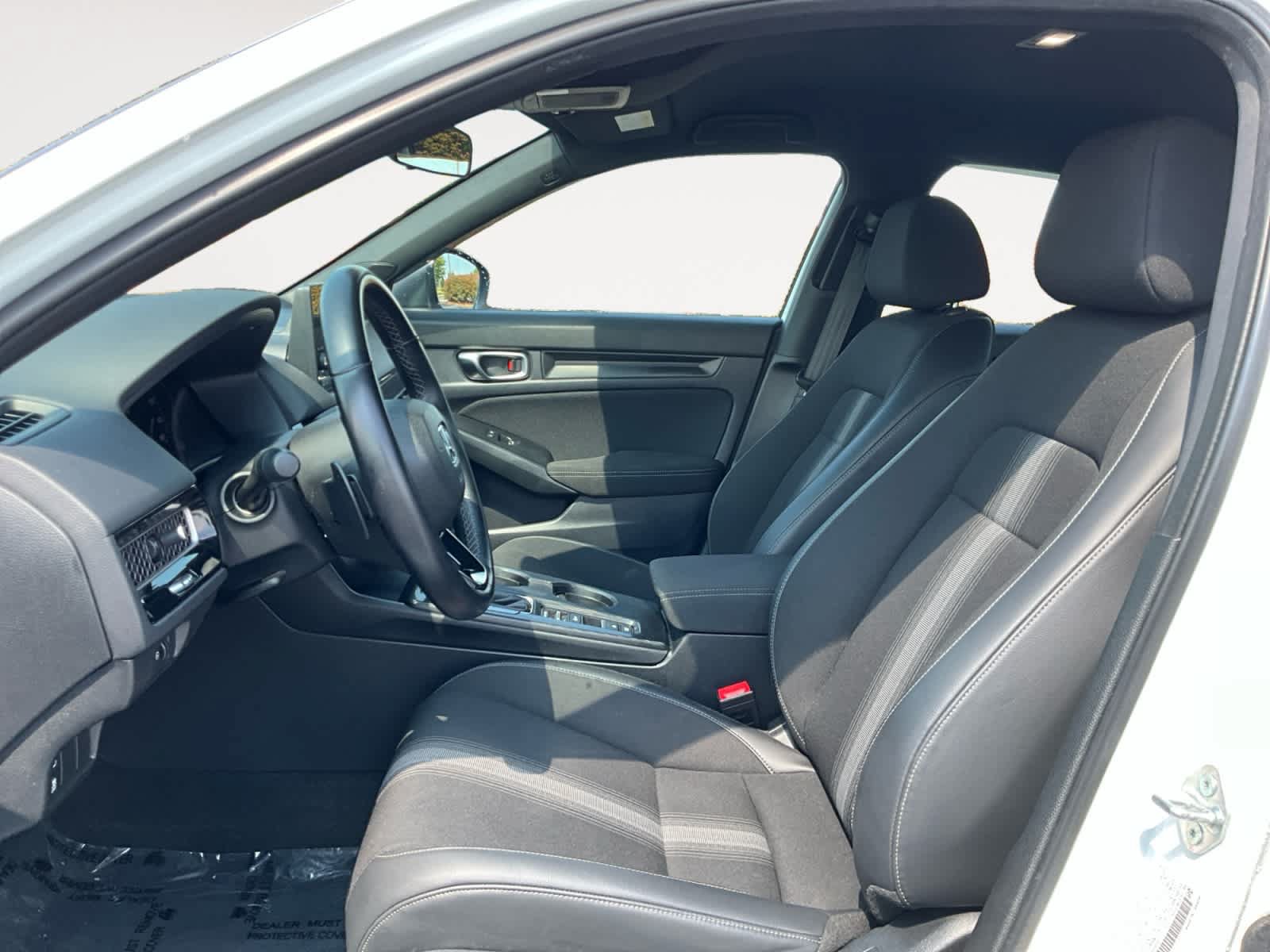Used 2022 Honda Civic Sport image 9