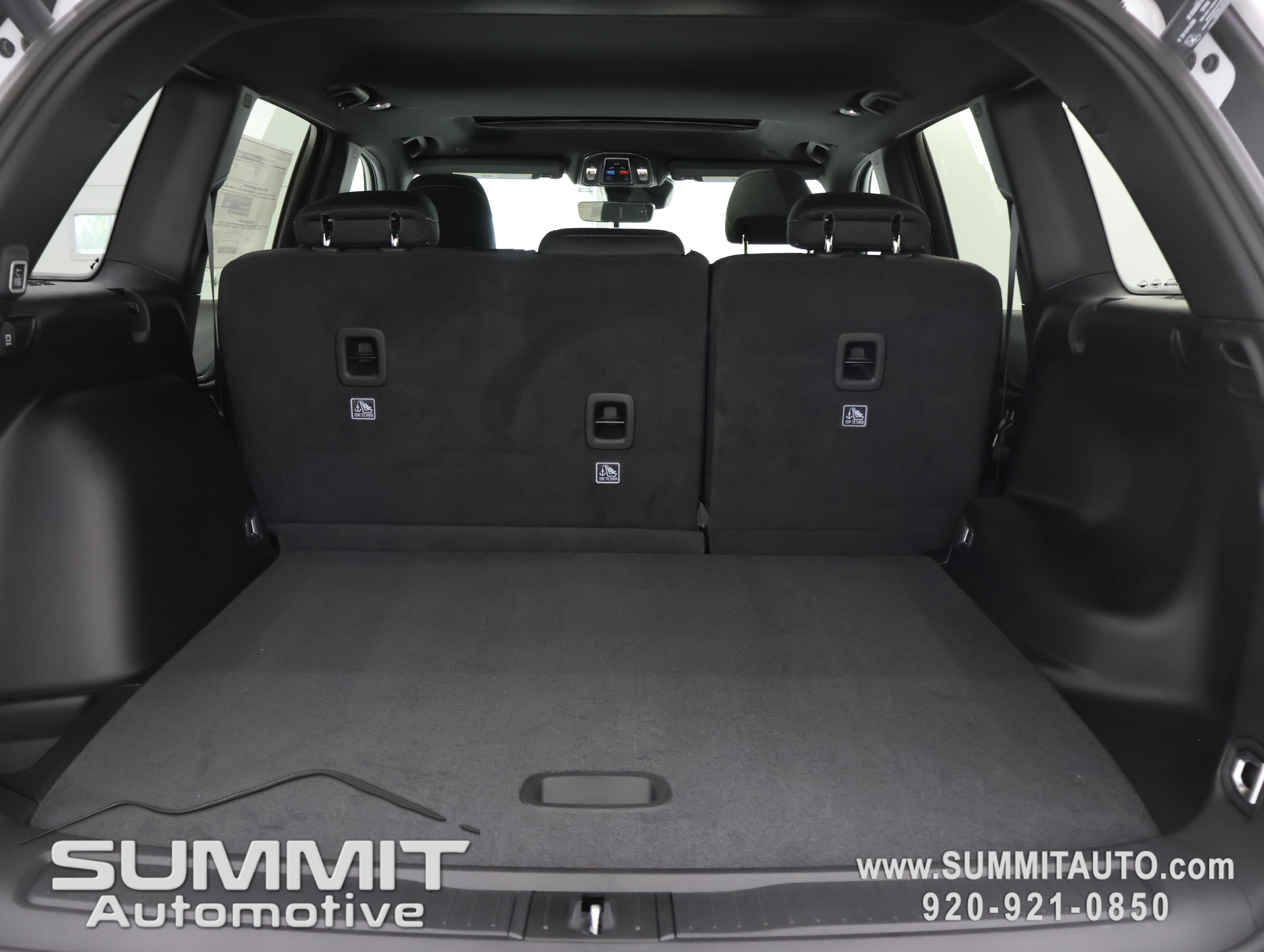 New 2026 Jeep Grand Cherokee Laredo X AWD/4WD image 28