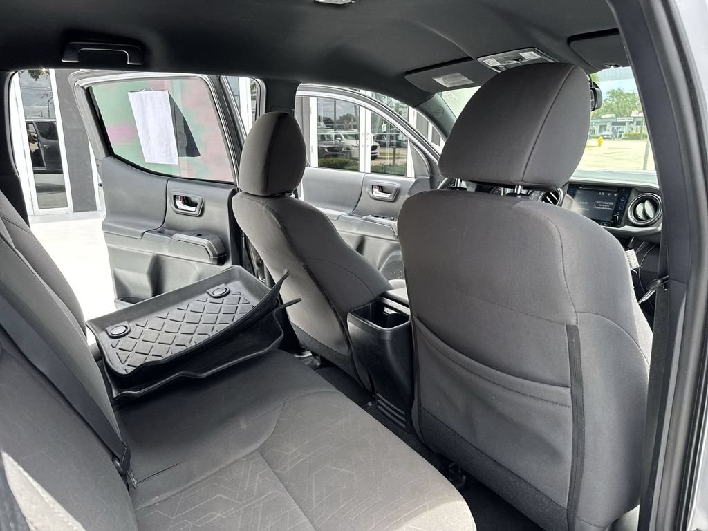 Used 2017 Toyota Tacoma TRD Sport w/ Tow Package RWD image 33