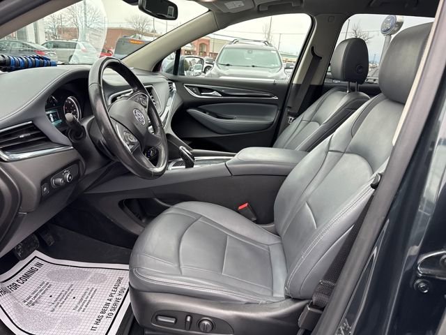 Used 2019 Buick Enclave Essence image 9