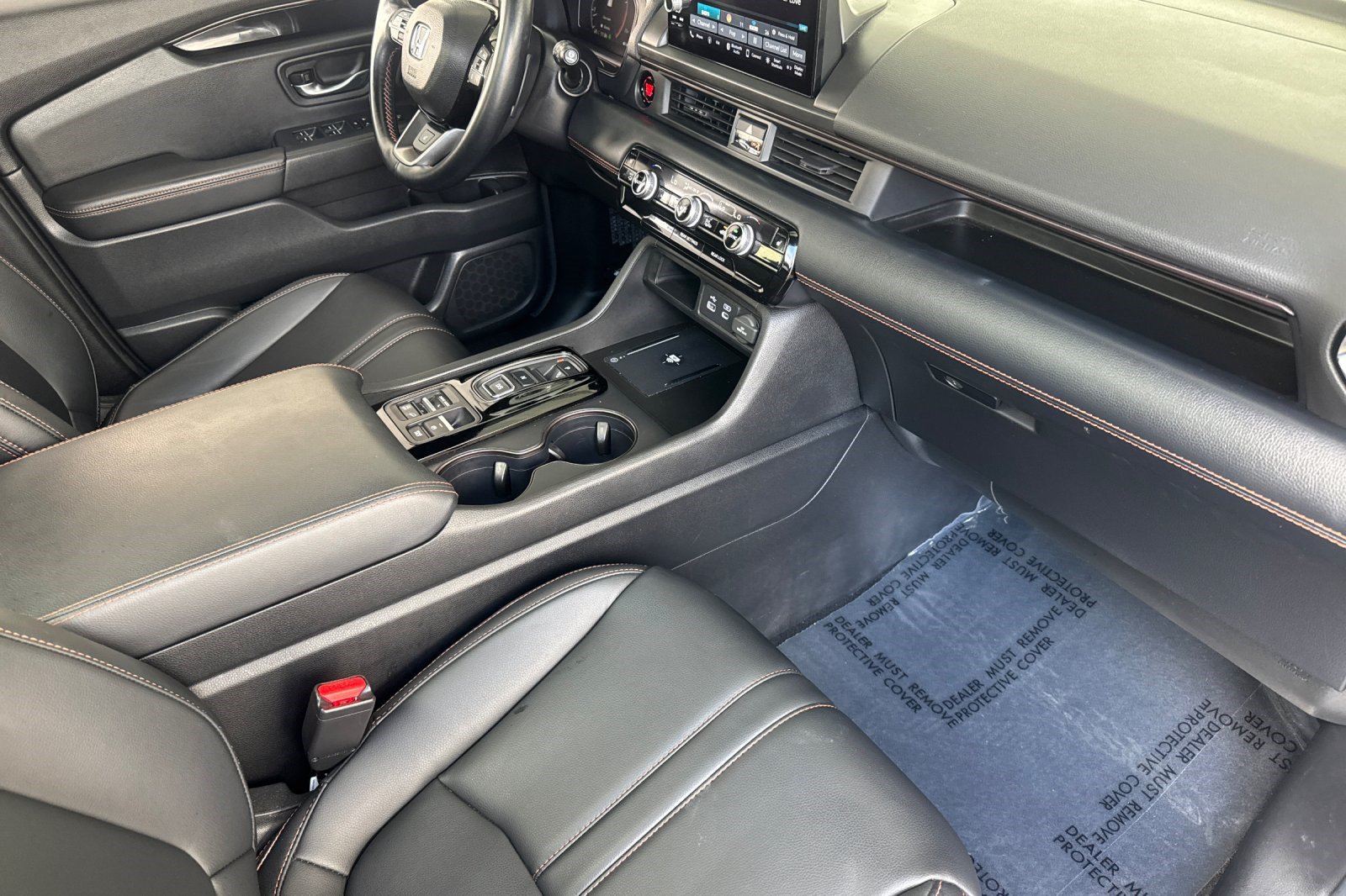 Certified 2025 Honda Pilot TrailSport image 34