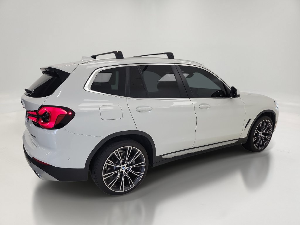 Used 2024 BMW X3 xDrive30i w/ Premium Package AWD/4WD image 4