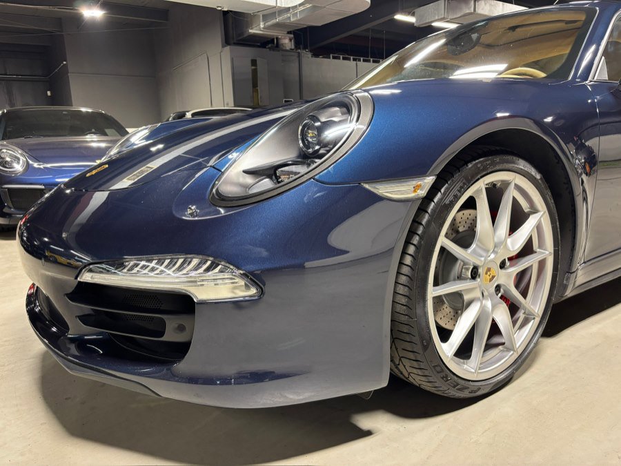 Used 2013 Porsche 911 Carrera 4S AWD/4WD image 22