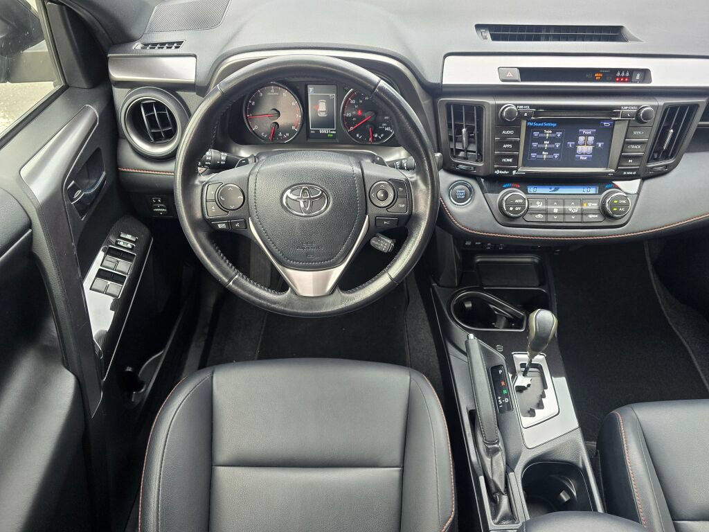 Used 2017 Toyota RAV4 SE AWD/4WD image 12