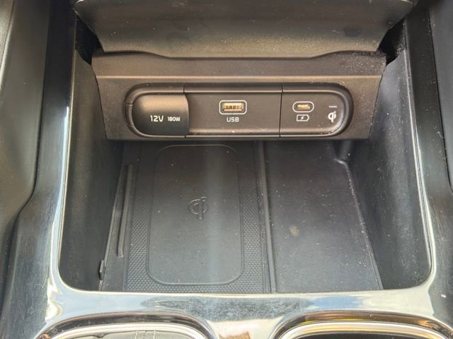 Used 2023 Kia Telluride S image 21