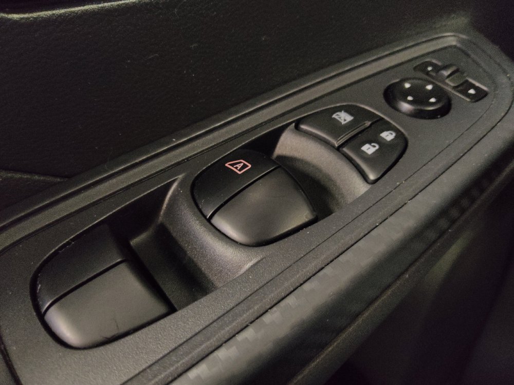 Used 2025 Nissan Versa SV w/ Trunk Package FWD image 27