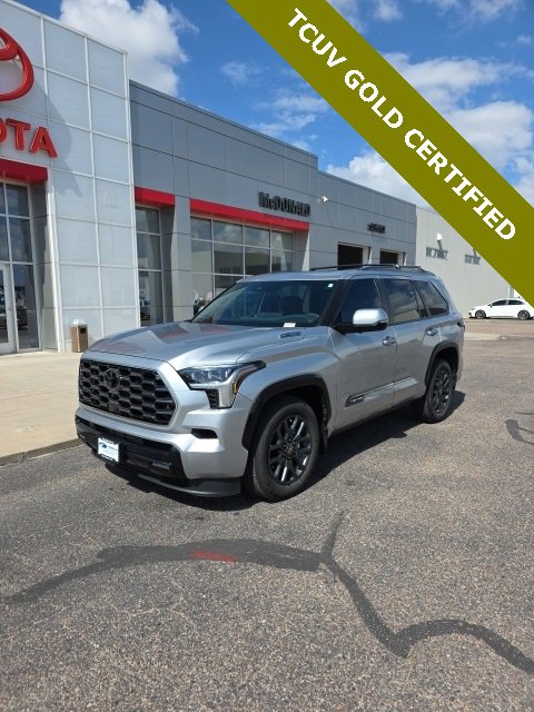 Used 2025 Toyota Sequoia Platinum image 1